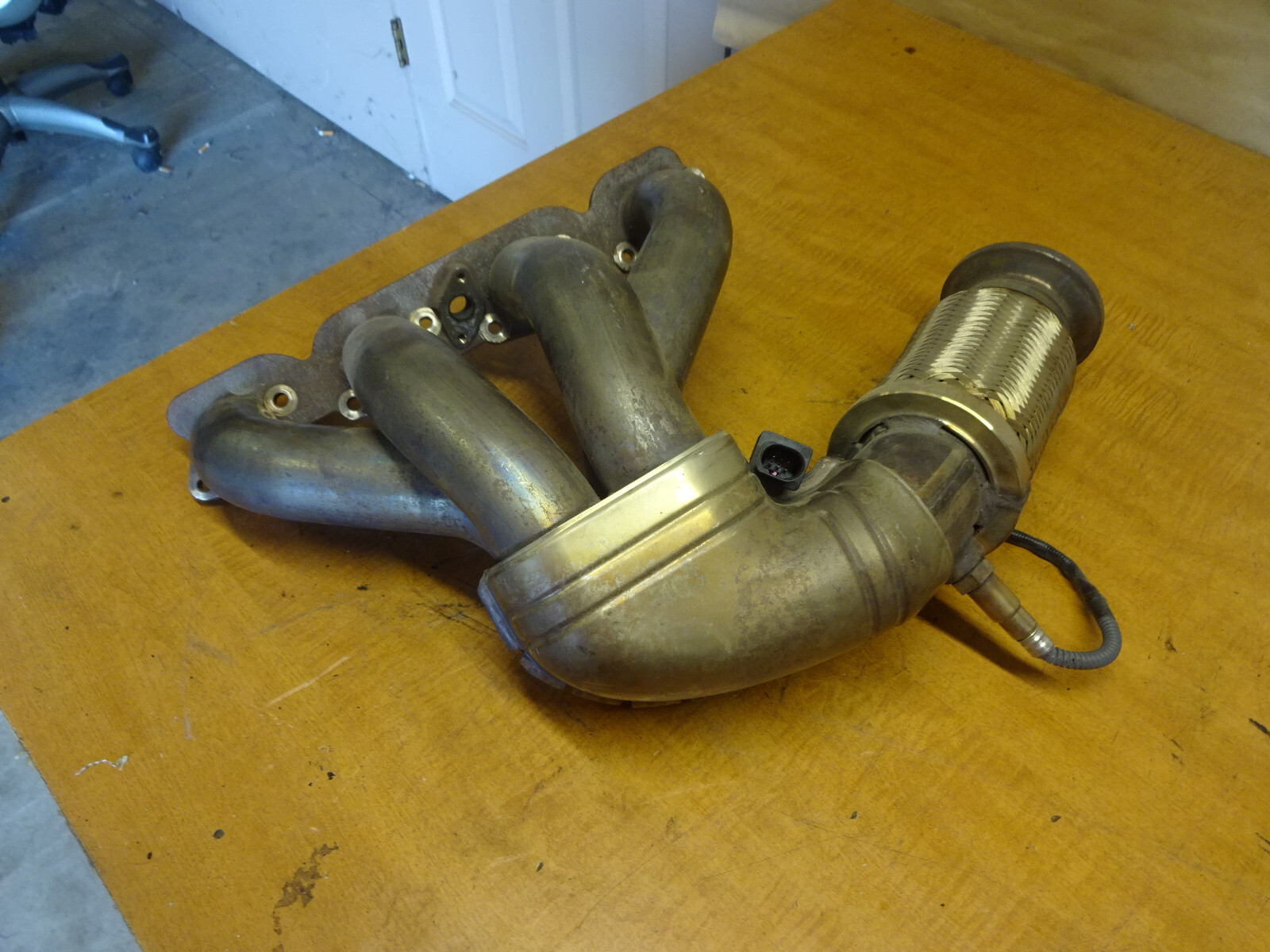 Ferrari 458 - RH Exhaust Manifold  P/N 264390-279322