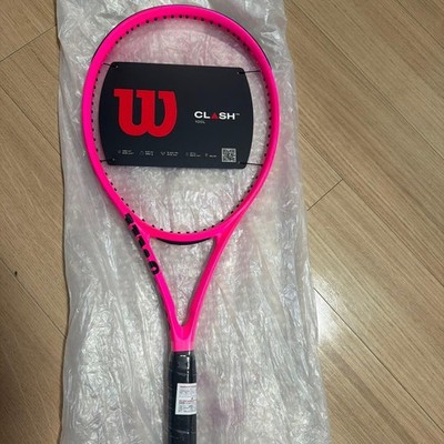Limited Wilson CLASH 100L V3 Pink Tennis Racket