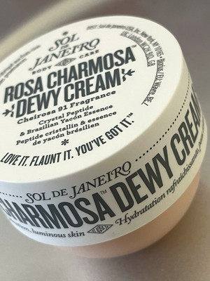 Authentic Sol De Janeiro Rosa Charmosa Dewy Body Cream 2.5 fl oz/75 mL  NEW
