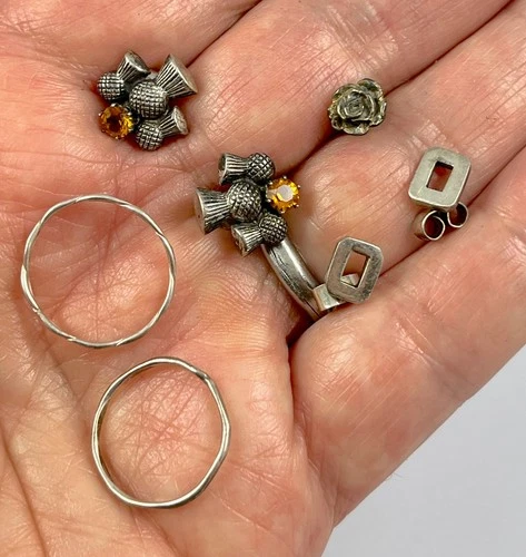 Vintage lot of sterling silver jewellery ring and earrings