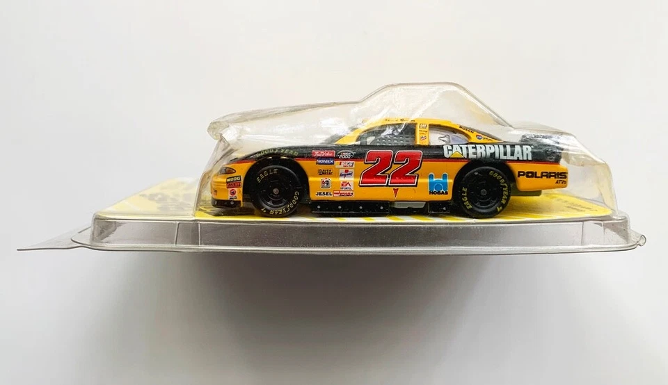 Предохранители Ward Burton No22 Caterpillar Buss 1999 Ford Taurus 12 предохранителей 1:64 NASCAR - Изображение 3 из 3