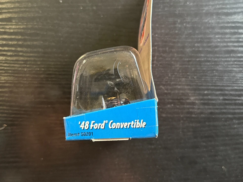 N Scale Mini Metals - CMW #50201 - '48 Ford Convertible - ME3923 - Image 2 of 3