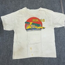 Camiseta De Colección MK 48 Troublemaker Torpedo Azul Marino Gráfico Blanco Envejecido XL