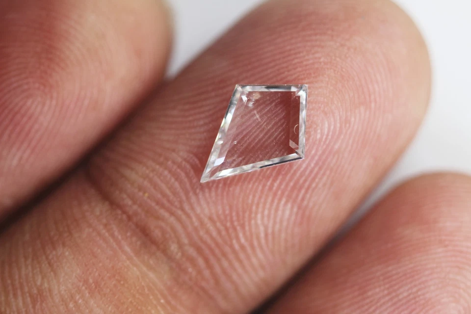 1.05 CT Lab Grown Diamond VS1-Clarity Kite Shape Loose Diamond For Ring - Image 2 of 4