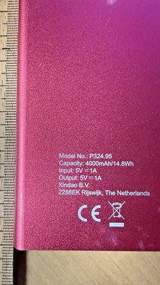 Powerbank für IPhon Apple usw. Model No. P324.95 Xindao B.V. L 2