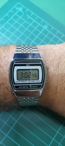 Vintage 80er Uhr Citizen Q&Q LCD Digital Quarz funktioniert gut Japan Movt.