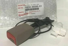 Genuine Toyota 00-04 Tundra Drivers LH OAK/Tan Seat-belt Buckle End 73230-0C030-