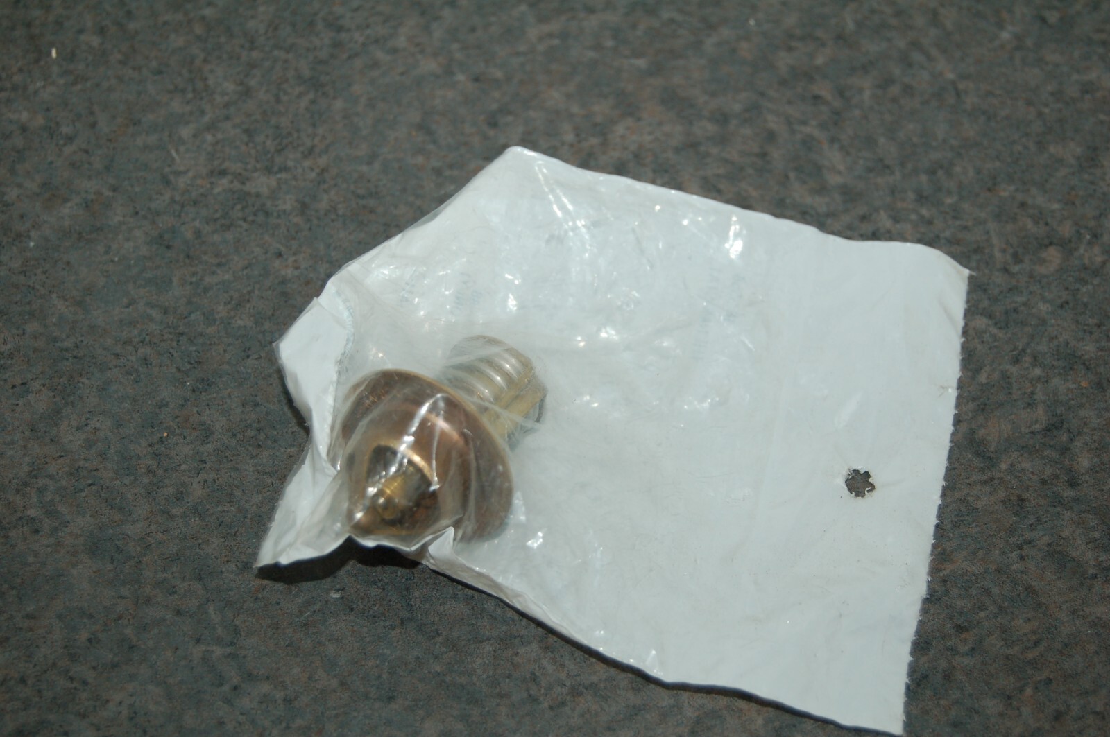 NEW GENUINE Sierra Marine 18-3558 Thermostat REPLACES OMC 982554 MARINE PARTS