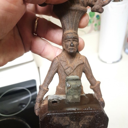 Antique Handle of 1928 Cast Iron H D Bloch & Co. Pirate Chest Standing Ashtray - Picture 5 of 9