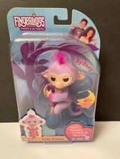 WOW WEE FINGERLINGS Interactive Pet Baby Monkey - SYDNEY NEW 2016