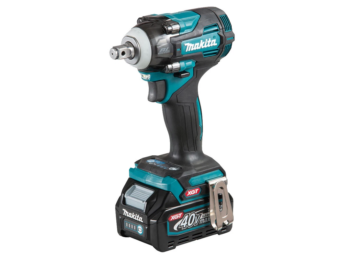 Makita TW004GD201 40V 2x2.5Ah 1 2in XGT BL Impact Wrench MAKPAC