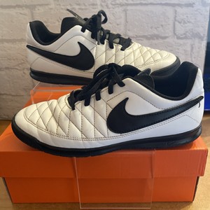 nike majestry ic