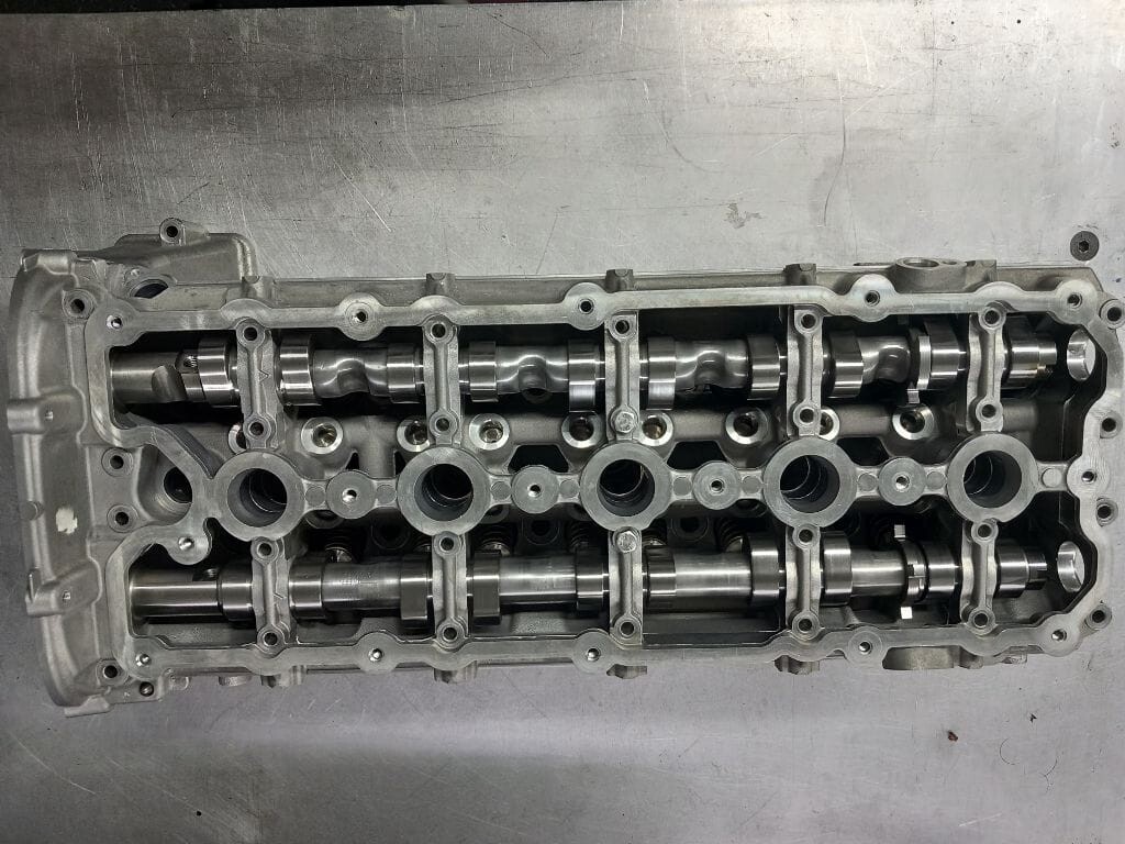 Lamborghini Gallardo 5.0L V10 Cylinder Heads