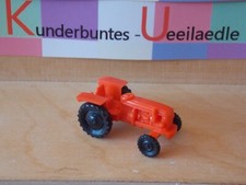 Wiking Kopie  &Uuml;-Ei  D  Renault Traktor in orange