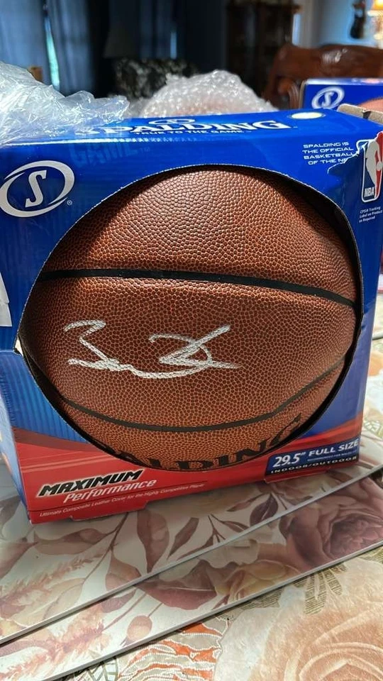 Dwayne Wade Signed NBA Basketball PSA/DNA Certified - Image 4 of 4