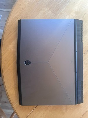 Alienware 15 R3,  Intel i7-7700HQ,  NVIDIA GeForce GTX 1050 Ti, 1TB SSD, 32 GB R