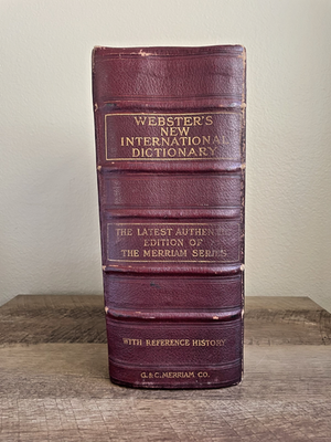 Vintage 1923 Webster's New International Dictionary English