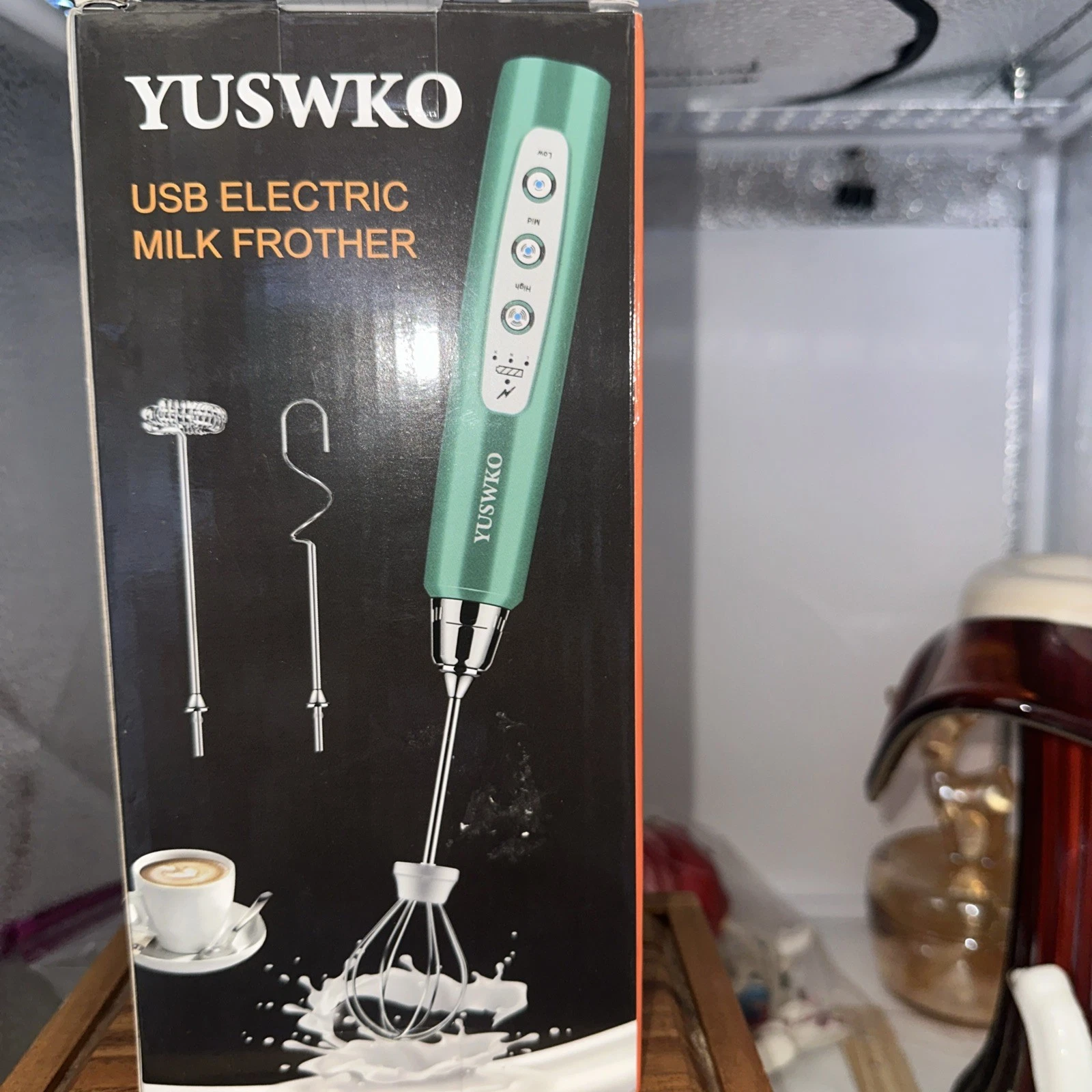 Handheld Milk Frother for Coffee Rechargeable Electric Whisk with 3 Heads 3 S...
