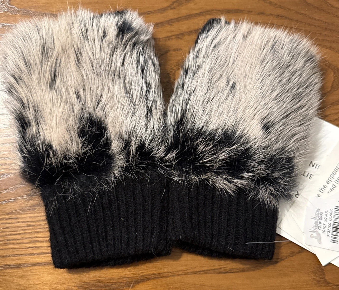 Adrienne Landau Real Rabbit Fur Fingerless Gloves OS New With Tags