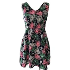 One Clothing Women's Fit and Flare Hit Pink Floral Mini dress Size Large‎ NWT