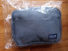 UNITED AIRLINES BUSINESS FIRST AMENITY TRAVEL TOILETRY KIT NEW SEALED
