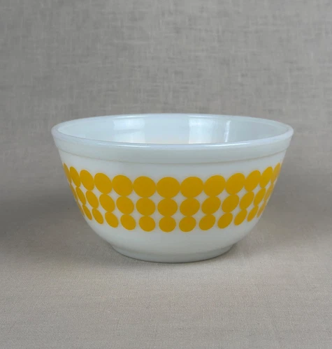Vintage PYREX Yellow Polka DOTS Milk Glass Mixing BOWL USA MCM