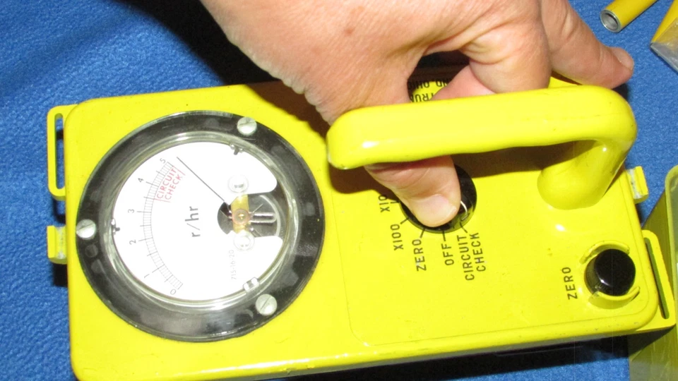 ¡NUEVO! Medidor de Estudio Radiológico PROBADO CDV-715 CDV-750 Victoreen Geiger Contador Foto 3 de 4