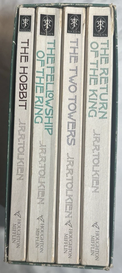 Box Set of 4 Books The Hobbit And The Lord Of The Rings J.R.R. Tolkien Worn (38J - Image 2 of 4