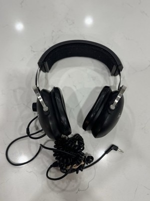 Koss QZ99 Passive Noise Reduction Over-Ear Stereo Headphones - Black