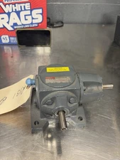 NEW NO BOX BOSTON SPEED REDUCER GEAR BOX R131BM1 INPUT RPM 1750  RATIO 1:1