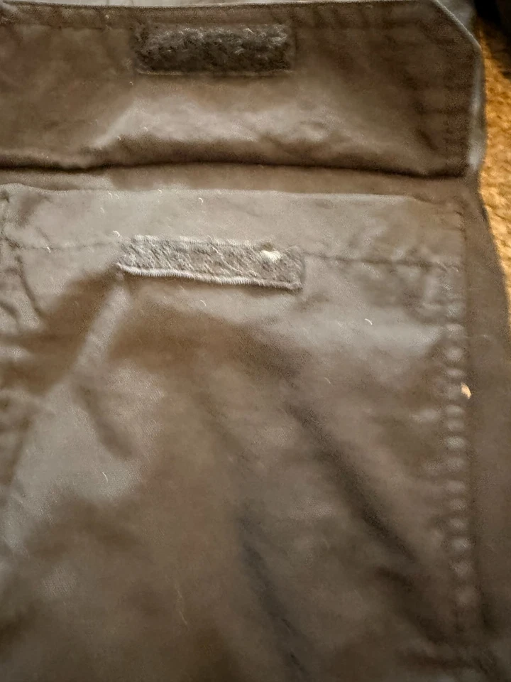 Parka de plumón superior Eddie Bauer para niños Abrigo Chaqueta Negro Bolsillos 10/12 Foto 4 de 4