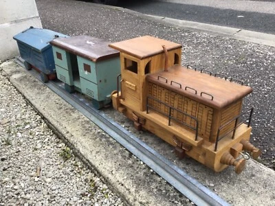 Jouet Ancien grand Train en bois Locomotive Art Populaire Wagon Transport 1930 - Photo 1/4