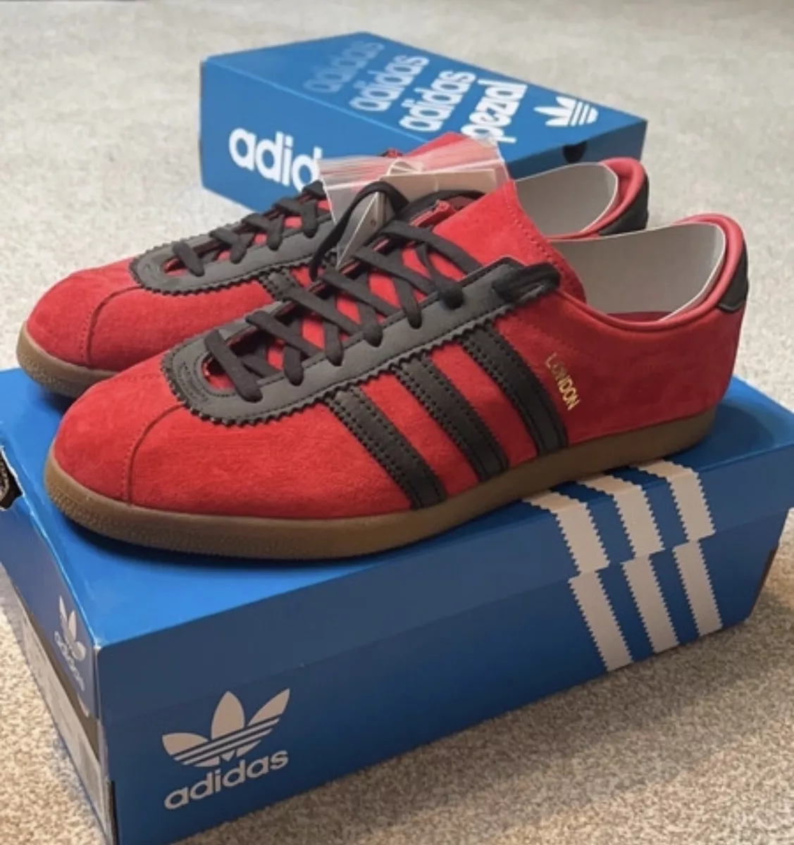 Adidas london 2019 size clearance 8