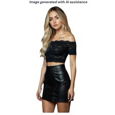 VTG Wilson Leather size 4 black 100 leather mini skirt