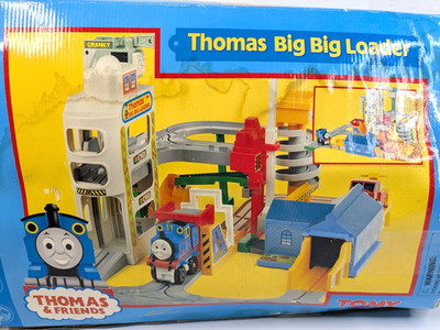 Thomas and Friends Big Big Loader #4519 2000 Tomy ORIGINAL REPLACEMENT PARTS