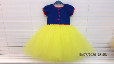 SNOW WHITE TUTU DRESS-HALLOWEEN COSTUME-PLAY/PRINCESS DRESS-NEW-SIZE 1 YR