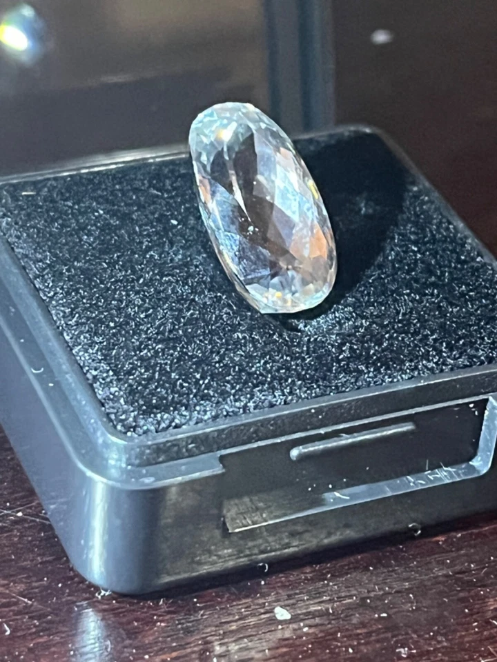 Aqua Blue Kunzite 11 ctw Natural, Oval cut, loose gemstone. Kunar Afghanistan - Image 3 of 4