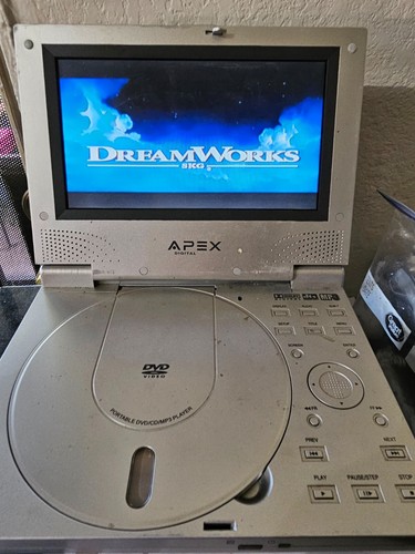 Apex Digital 6.5" LCD Monitor Portable DVD/CD/MP3 Player Model PD-660S - Picture 3 of 14