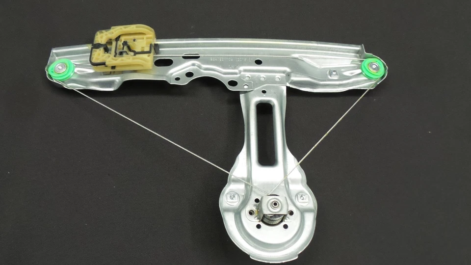 Ford Focus III MK3 Facelift ORG. Fensterheber Mechanik Regler HL window lifter - Bild 3 von 3