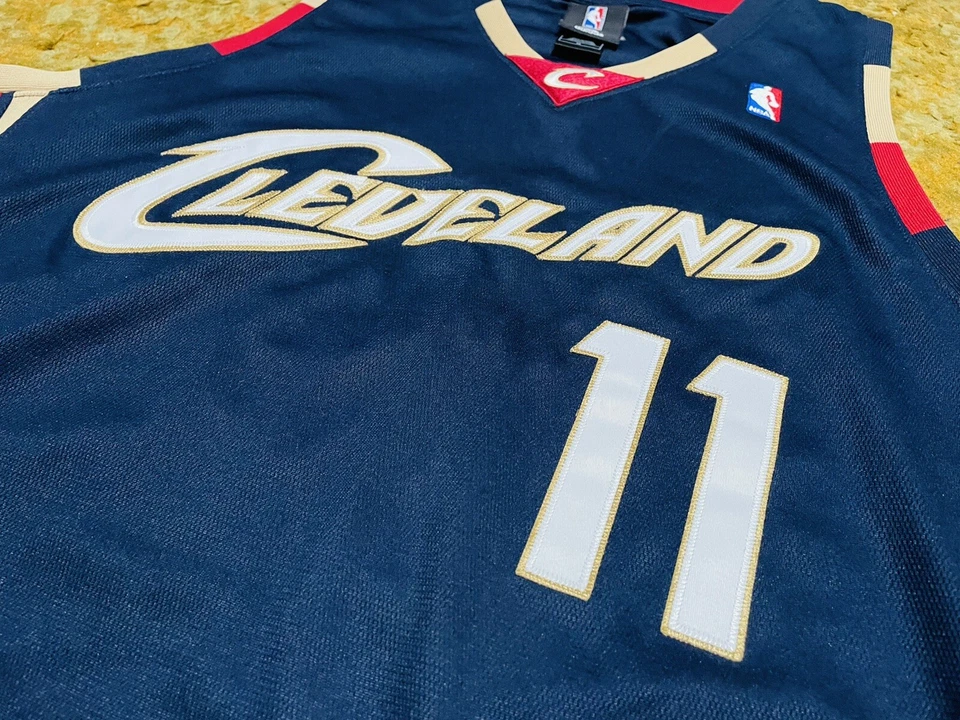 AUTHENTIC CLEVELAND CAVALIERS ZYDRUNUS ILGAUSKAS ALT BLUE JERSEY ADIDAS 48 RARE - Image 2 of 4
