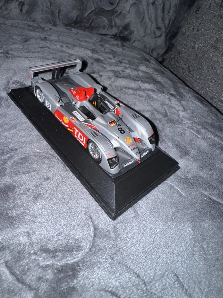 Minichamps Audi R10 TDI 1/43 24h Le Mans 2006 победитель • #8 - Изображение 3 из 4
