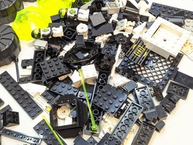 Lego Space 6941 6933 6896 6877 Battrax Spectral Starguider Blacktron MTron