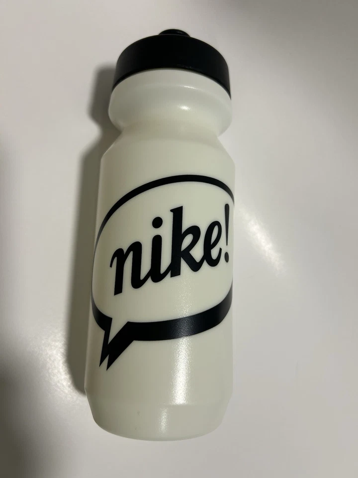 Nike 2.0 HY6004 Water Bottle, White/Black, 22oz Big Mouth Bottle - Image 2 of 4