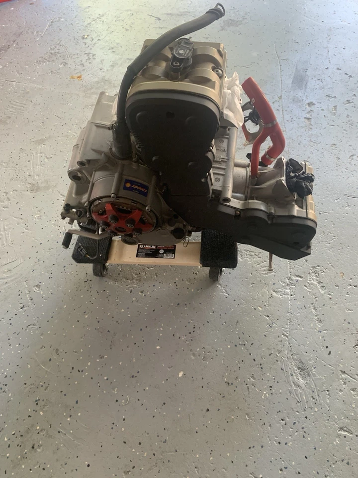 Ducati 1098 Engine complete with clutch and coils 15K &Set of replacement belts - Image 2 of 4