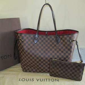the neverfull gm by louis vuitton