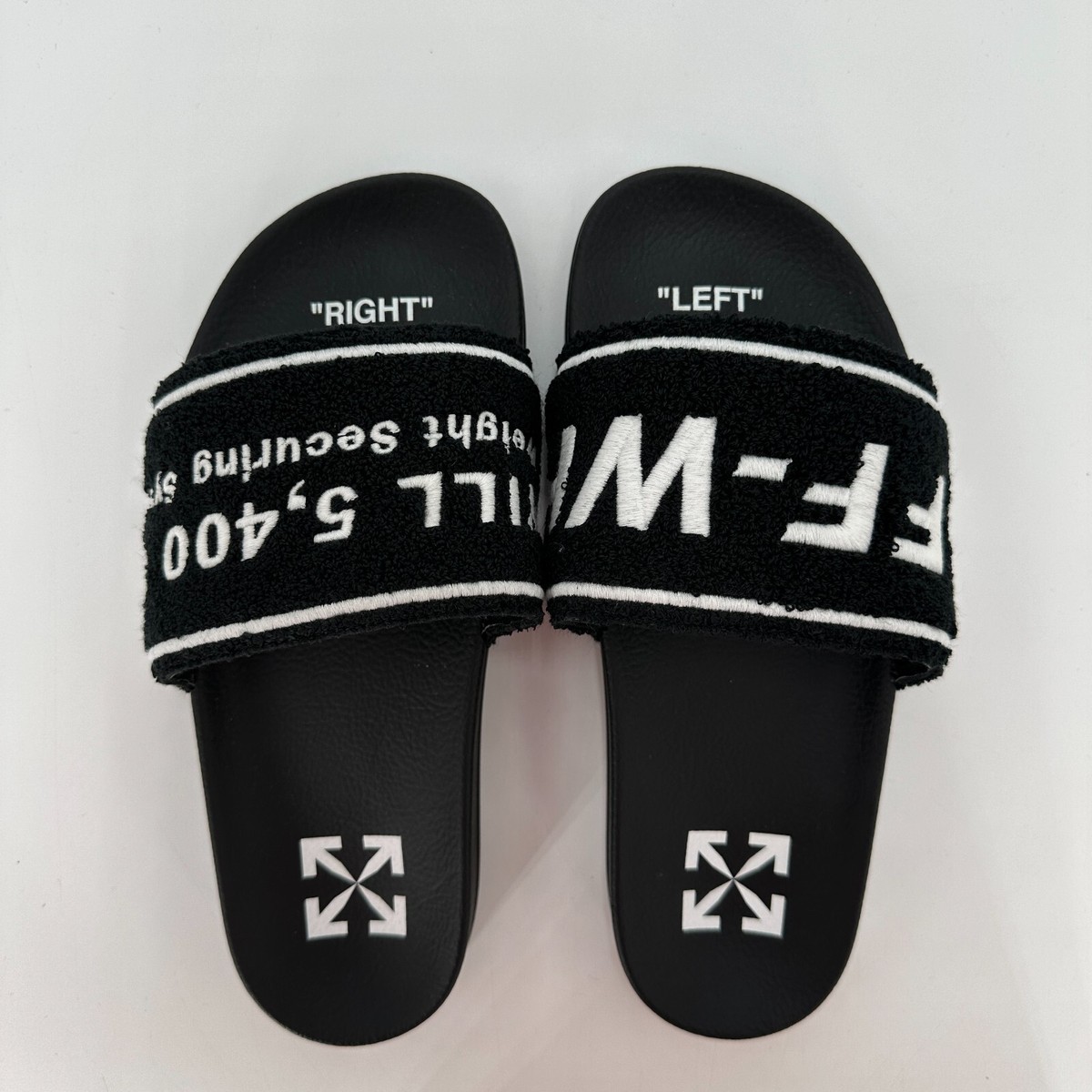 Off-White Men display picture 3