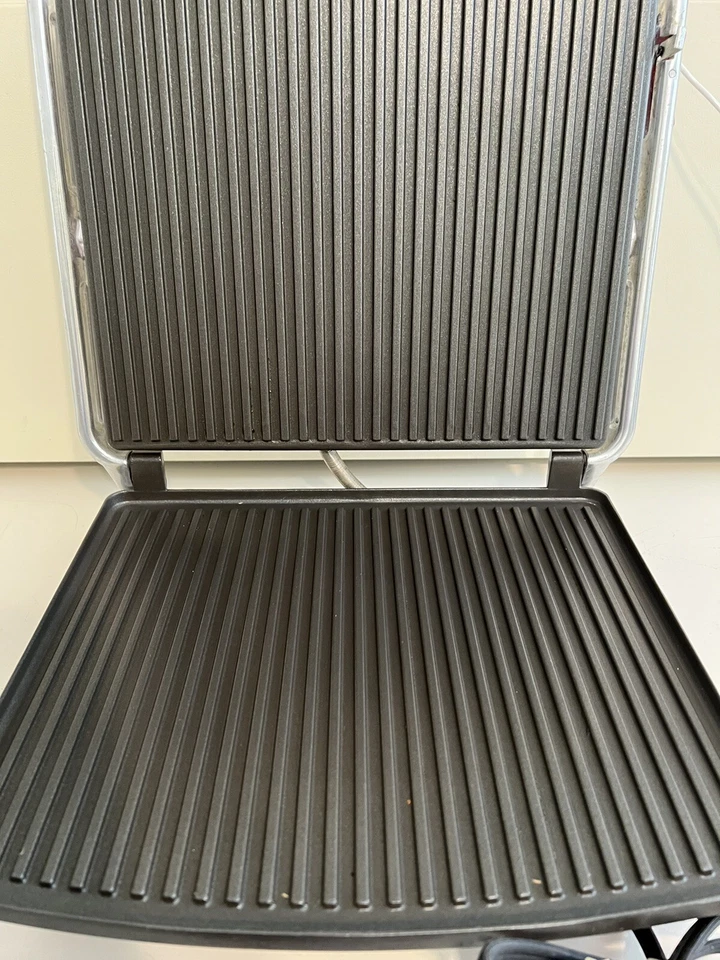 Prensa para sándwichera parrilla Panini Bella Cucina Artful Food E207393 Foto 3 de 4