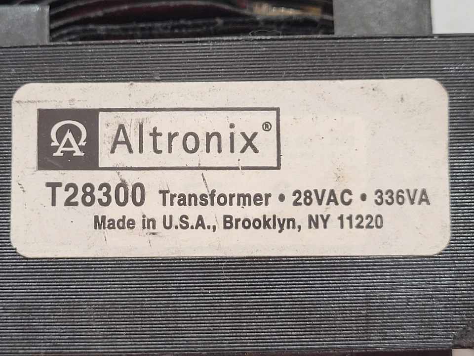 Altronix T28300 Transformer Surface Mount Black 336VA 28VAC Turns Ratio 1:15 - Image 3 of 4