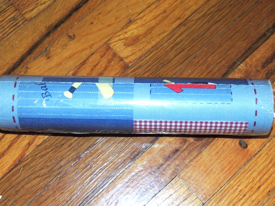 PAPEL PINTADO CORDEROS E HIEDRA BORDE ALL STARS DEPORTES 10" X 10 Yardas Foto 2 de 2