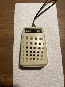 RCA AM Transistor Radio, 1970`s Model RZG-101J, Dial And Volume Working